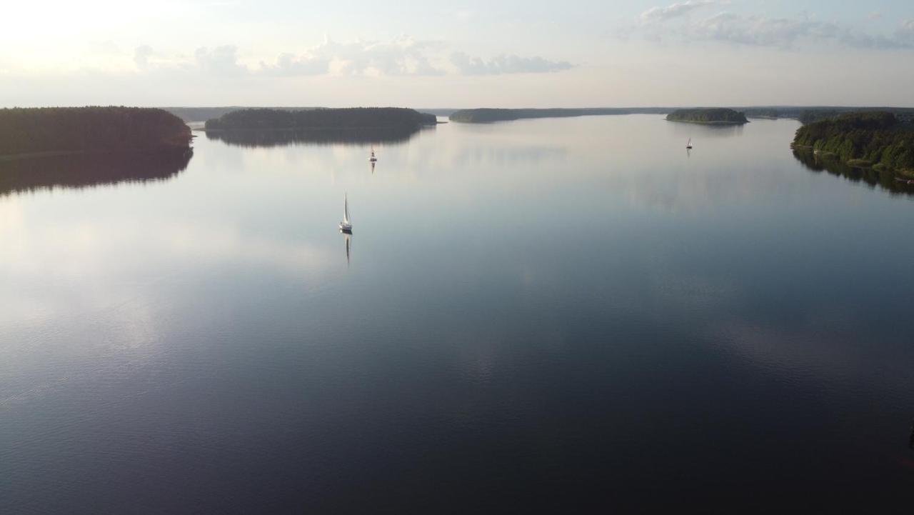 Вилла Schadzka W Dwunastce Z Widokiem Na Jezioro Борск Экстерьер фото