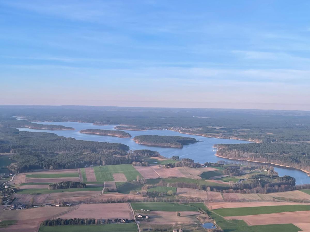 Вилла Schadzka W Dwunastce Z Widokiem Na Jezioro Борск Экстерьер фото